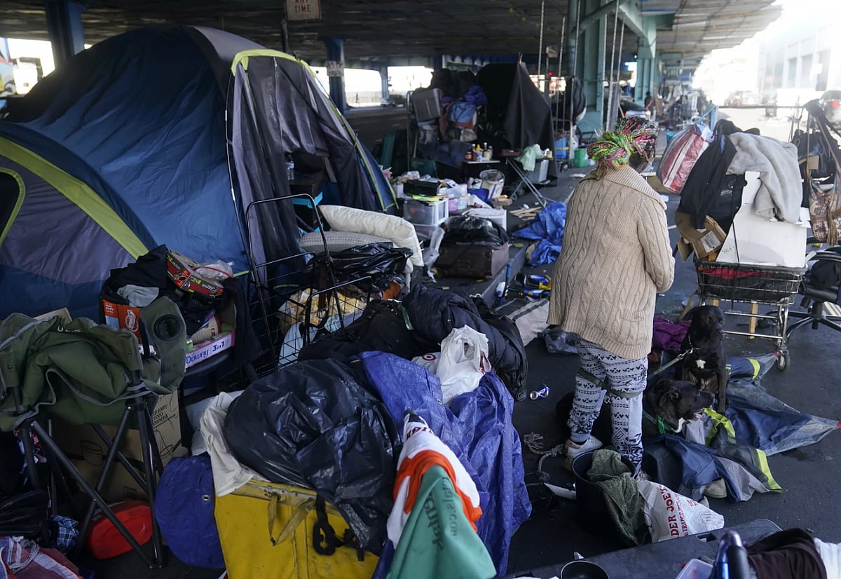 Homelessness Reaches Record Levels in the United States - AP