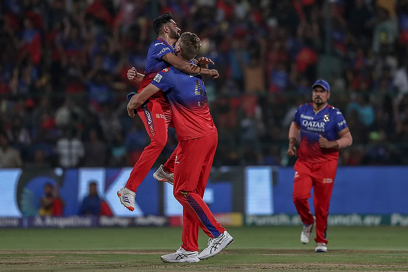 Mohammed Siraj and Cameron Green