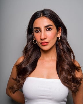 Parul Gulati Plays Aspiring Actress Who Leverages Social Media In ‘Blue Tick’