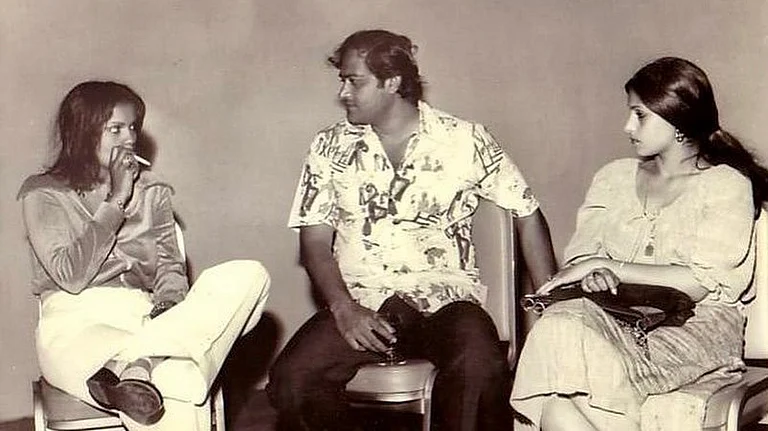 Zeenat Aman with Joy Mukherjee and Dimple Kapadia - Instagram