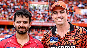 X/@PunjabKingsIPL : PBKS skipper Jitesh Sharma with SRH captain Pat Cummins