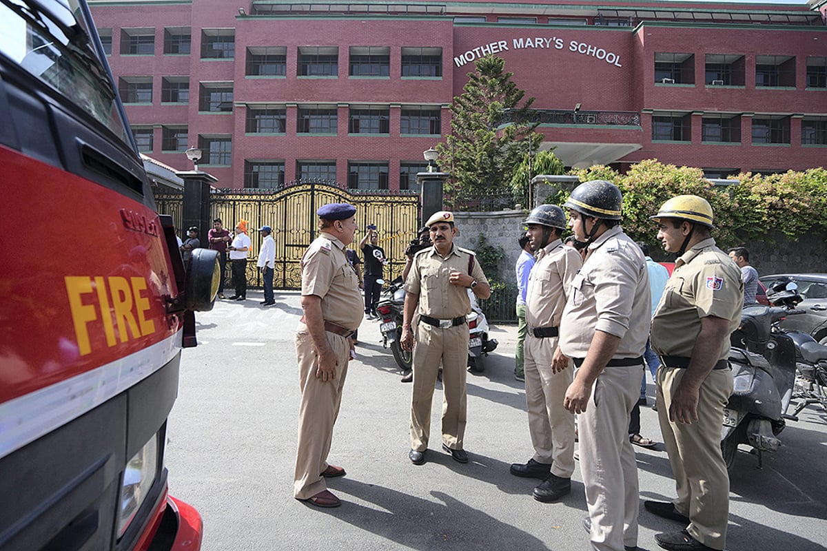 Multiple schools receive bomb threat in Delhi NCR
