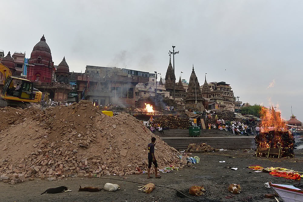 | Photo: Tribhuvan Tiwari/Outlook : Manikarnika Ghat
