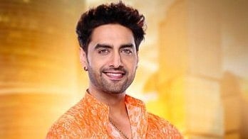 Instagram : Rohit Purohit