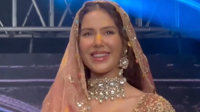 Instagram : Sonam Bajwa