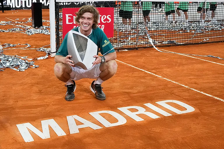 Madrid Open Final: Andrey Rublev vs Felix Auger-Aliassime - | Photo: AP/Manu Fernandez