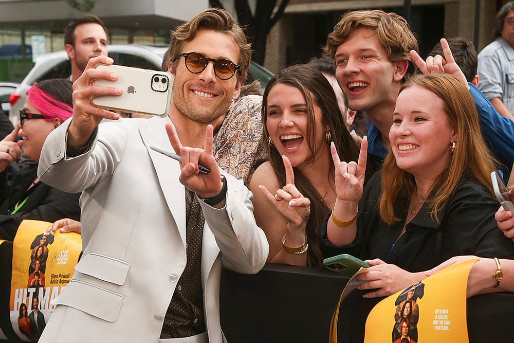 Jack Plunkett : Glen Powell