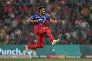 | Photo: AP : RCB's Vijaykumar Vyshak