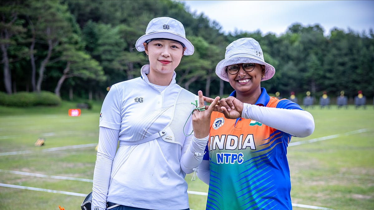 X | World Archery  : India's Deepika Kumari (first from right) with Lim Sihyeon at the World Archery Stage 2 in  Yecheon, South Korea. 