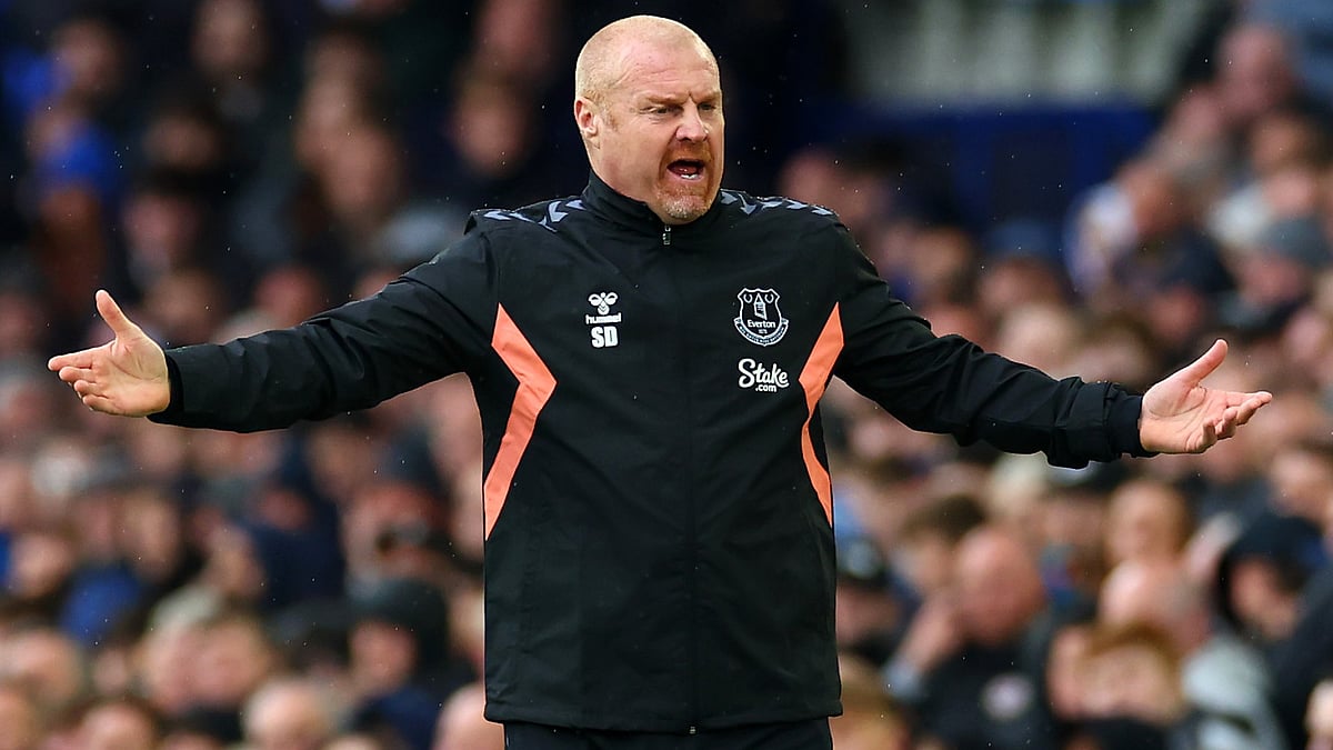 Everton face Luton Town on Friday - null