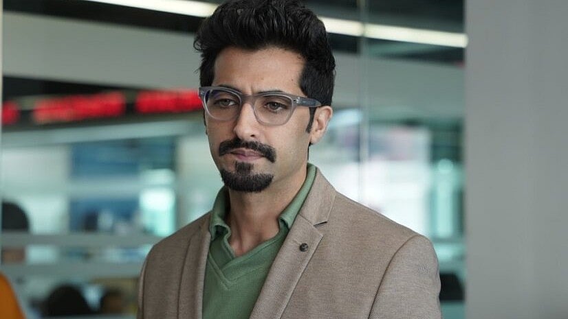 Instagram : Akshay Oberoi