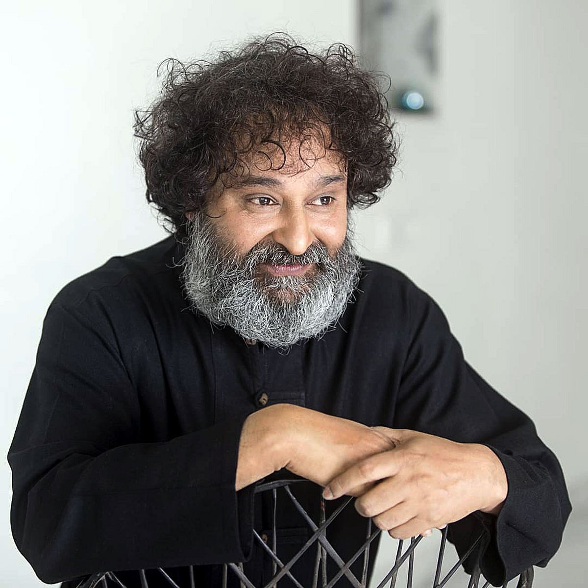 Instagram : Jameel Khan