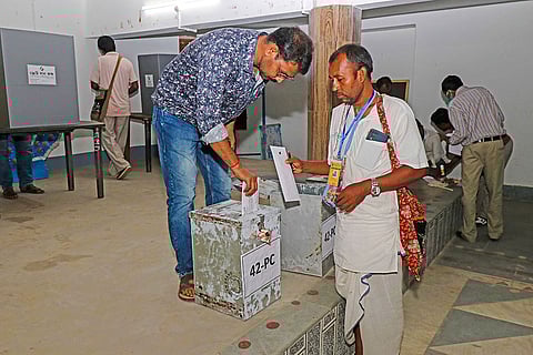 LS polls: Polling officials cast vote