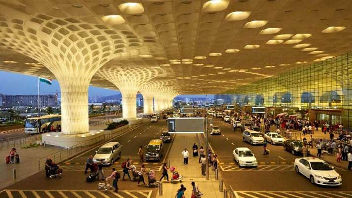 PTI : Mumbai International Airport |