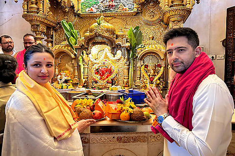 Parineeti and Raghav at Siddhivinayak Temple