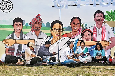 Three Nigerians Booked For Participating In Trinamool Congress Election Rally In Kolkata