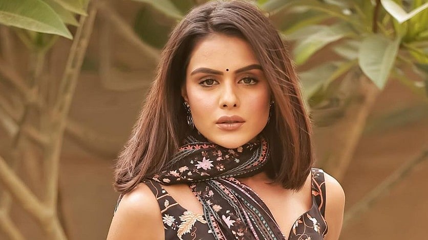 Instagram : Priyanka Chahar Choudhary