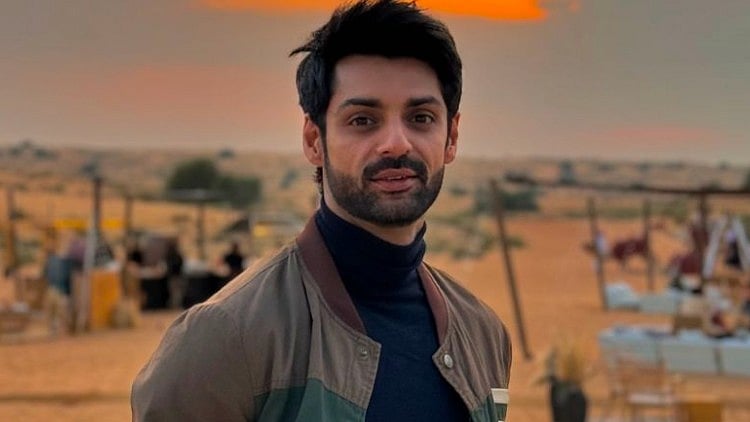 Instagram : Karan Wahi
