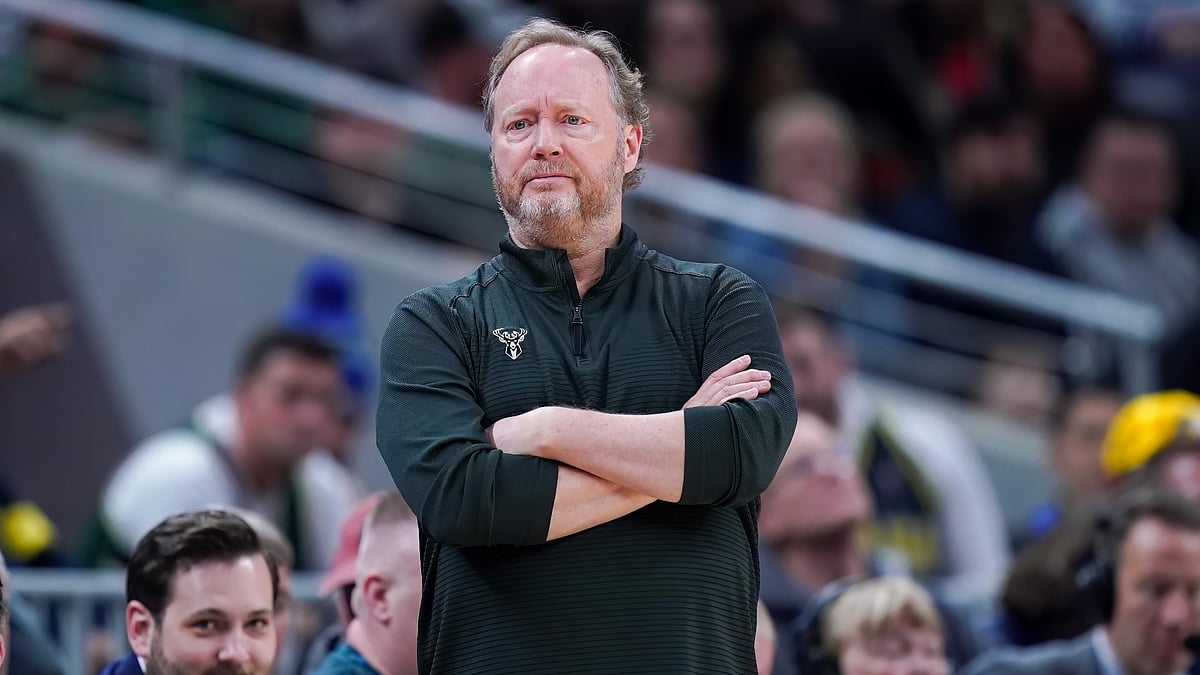 Head coach Mike Budenholzer of the Milwaukee Bucks looks on in the second quarter against the Indiana Pacers at Gainbridge Fieldhouse on March 29, 2023 in Indianapolis, Indiana. - null