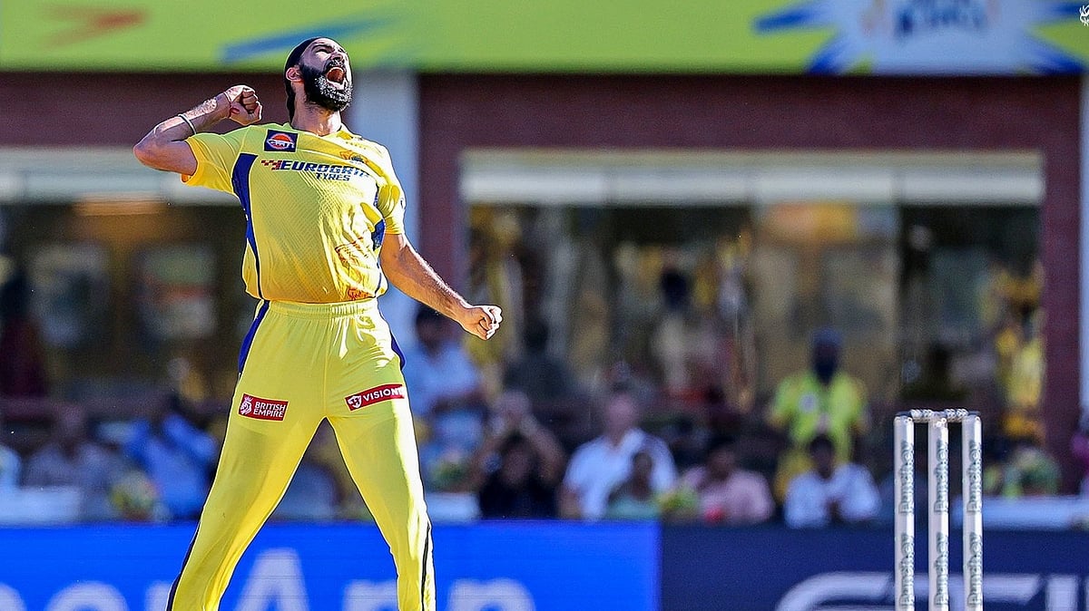 Simarjeet Singh celebrates after taking a wicket - X/@ChennaiIPL
