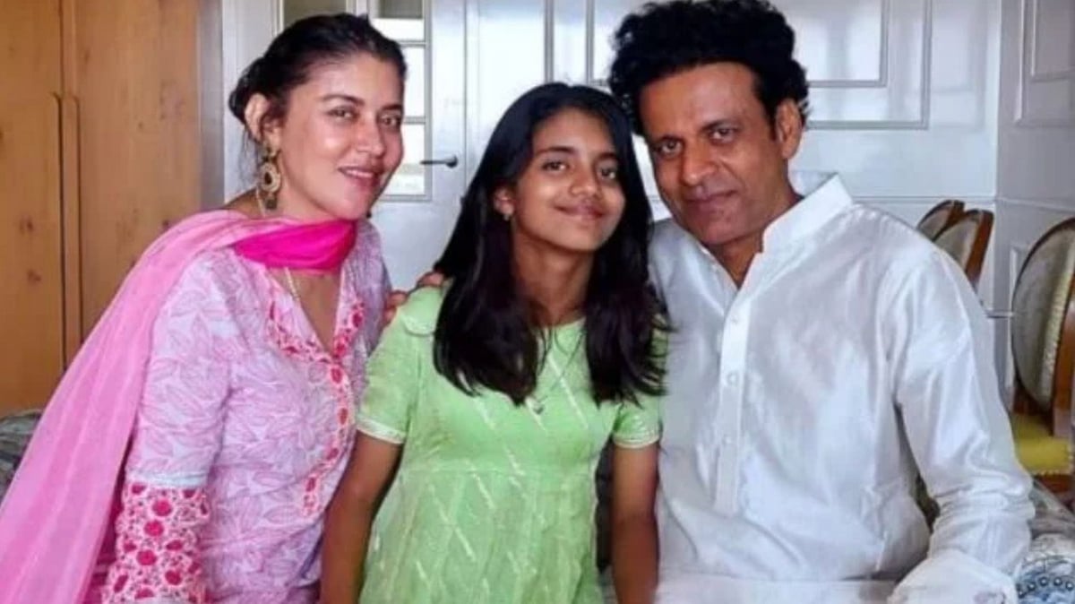 Manoj Bajpayee with his wife Shabana Raza and daughter