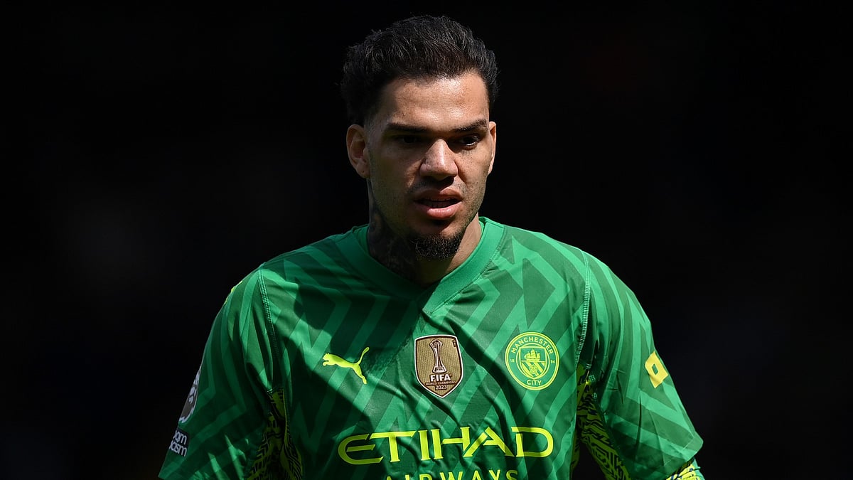 Manchester City goalkeeper, Ederson.