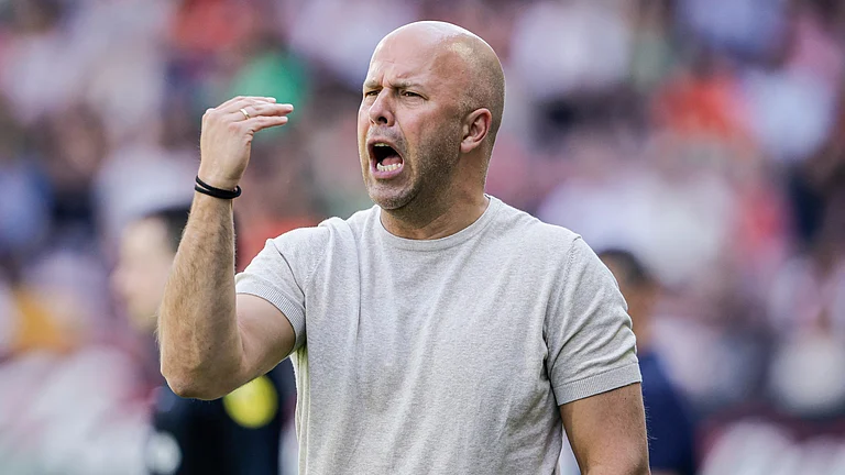 Arne Slot will be the new Liverpool boss. - null