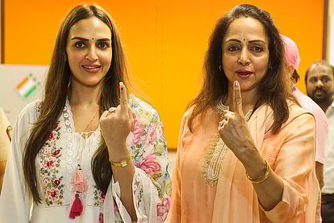 Hema Malini and Esha Deol votes for 5th phase