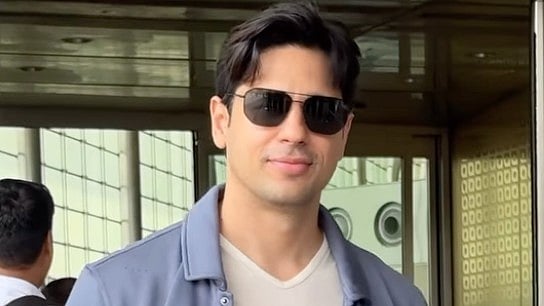 Instagram : Sidharth Malhotra