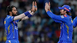 AP : IPL 2024: MI welcome playoff seeking KKR