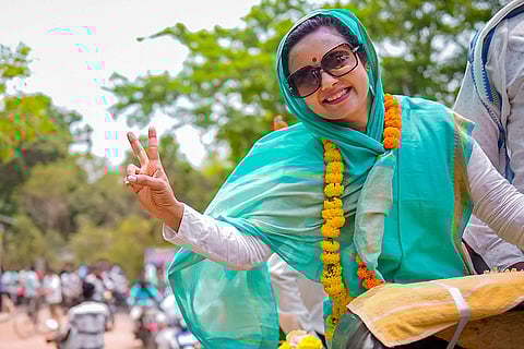 Mahua Moitra campaigns for LS polls