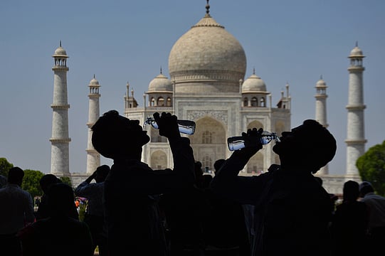 Heatwave: May Likely To Be Warmer Than Usual; Delhi Cooler Than Normal, Red Alert In Karnataka | Top Updates  