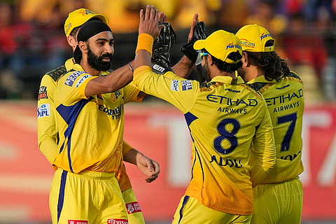 Simarjeet Singh celebrates Jitesh Sharma's wicket