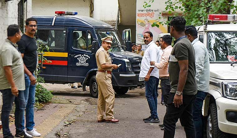 Police arrested two doctors of Pune's Sassoon General Hospital in connection with the car crash case |  - PTI