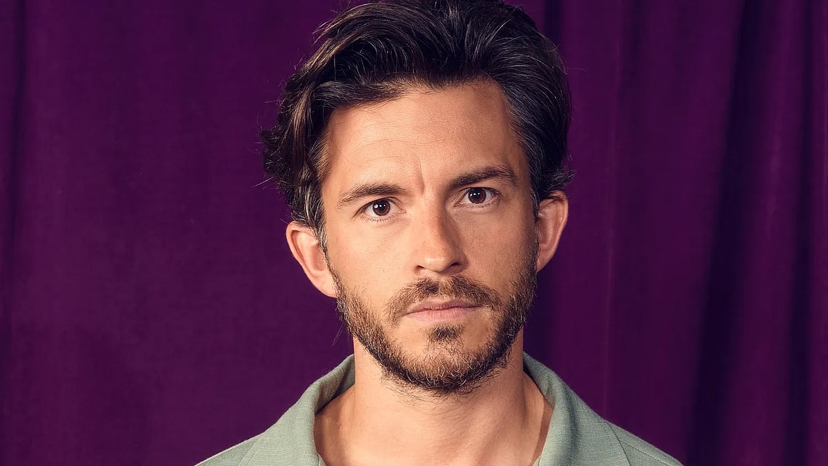 Instagram : Jonathan Bailey