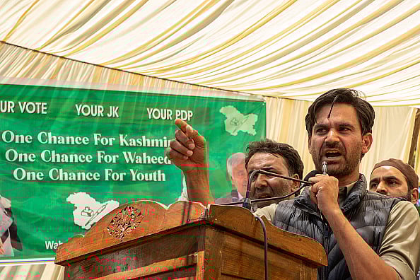 People's Democratic Party (PDP) candidate Waheed Rehman Para addresses people during an election campaign rally in Budgam district, Srinagar.  - Getty Images