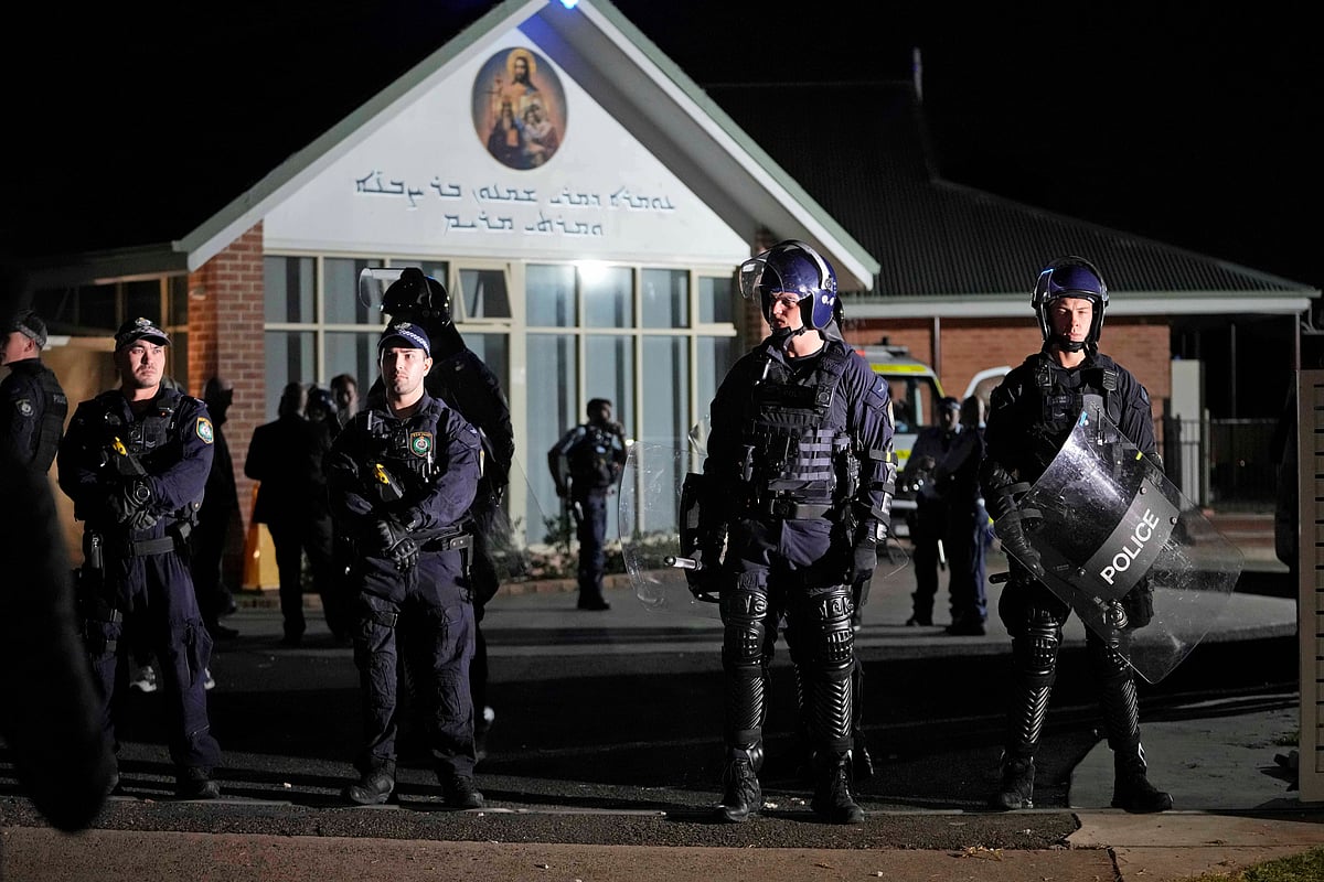 Representational Image : Police personnel at the Sydney church|