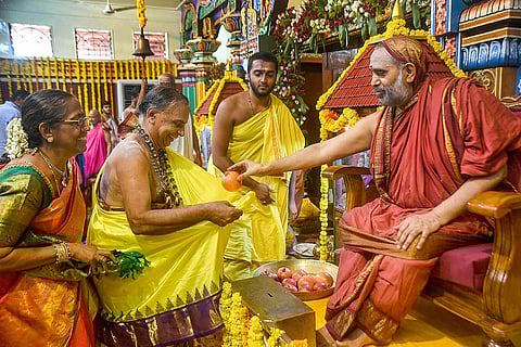 Jagadguru Badari Shankaracharya performs kumbhabhishekam of Shankaralayam temple