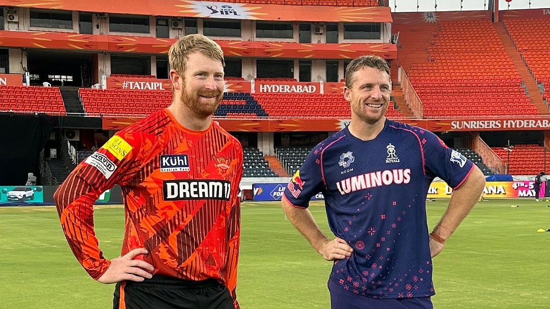 X/@SunRisers : Heinrich Klassen with Jos Buttler ahead of the match