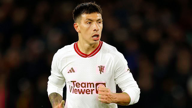 Lisandro Martinez Injury Deepens Manchester United’s Troubles In 2-0 Loss To Crystal Palace