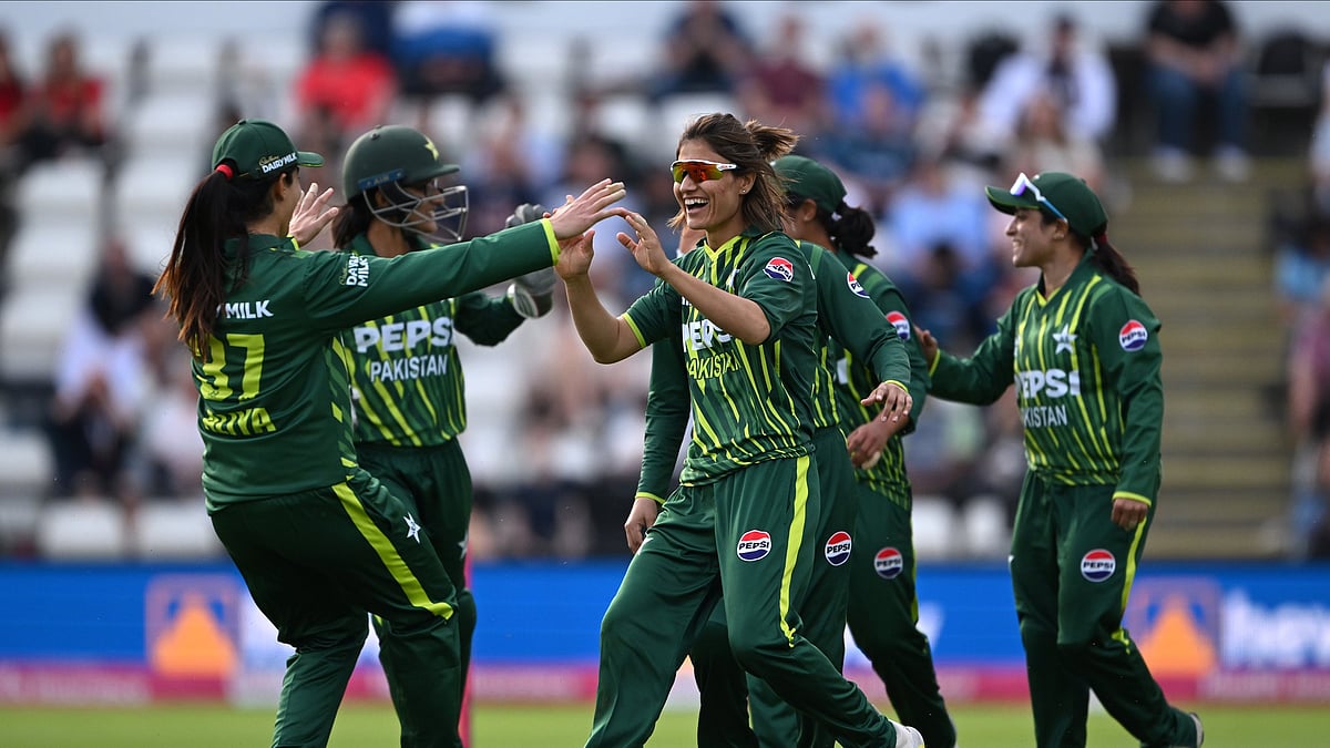 X | Pakistan Cricket : Pakistan National Women's cricket team in action during the 2nd T20I against England. 