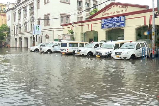 Cyclone Remal Crosses Bengal, Bangladesh, Leaving Trees Uprooted, Streets Flooded | In Pics