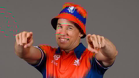 Netherlands' Logan van Beek in new kit.