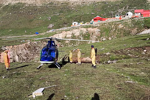 Helicopter makes emergency landing in Kedarnath