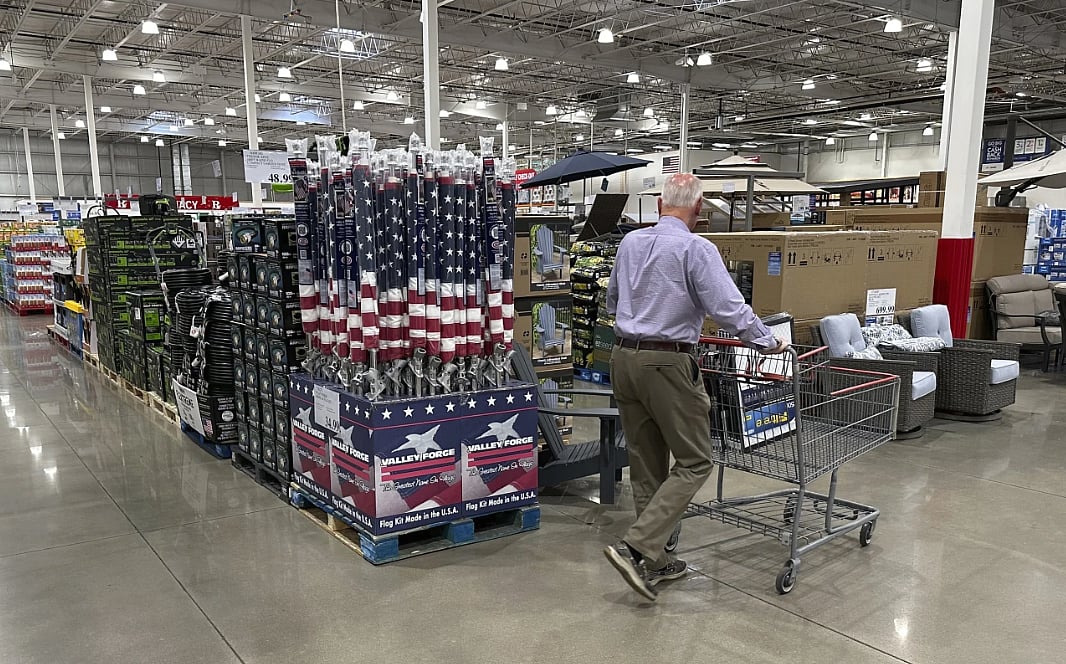 What's Closed And Open On Memorial Day 2024? - AP