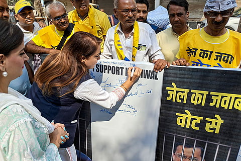 AAP campaign 'jail ka jawaab vote se'