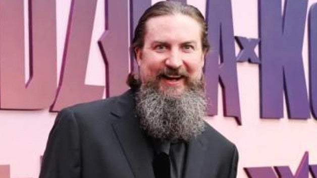 Yahoo : Adam Wingard