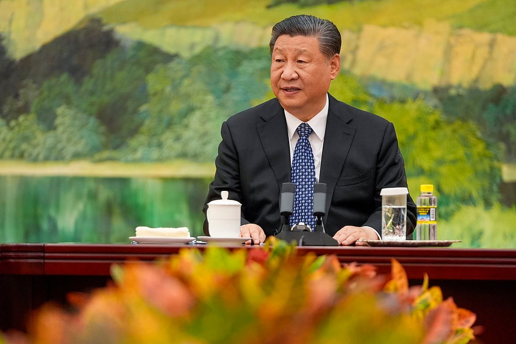 AP  : China's Xi Jinping Marks First Visit to Europe In 5 Years Amid Trade War With EU