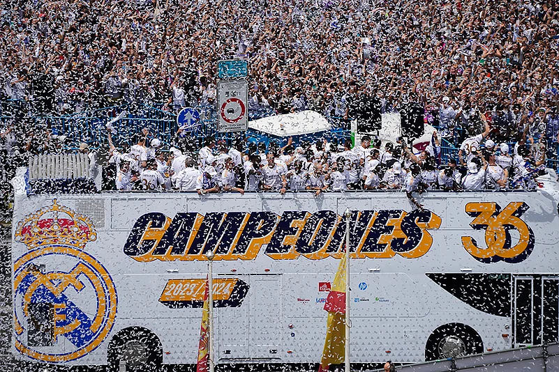 Real Madrid celebrate La Liga title_Photo_8