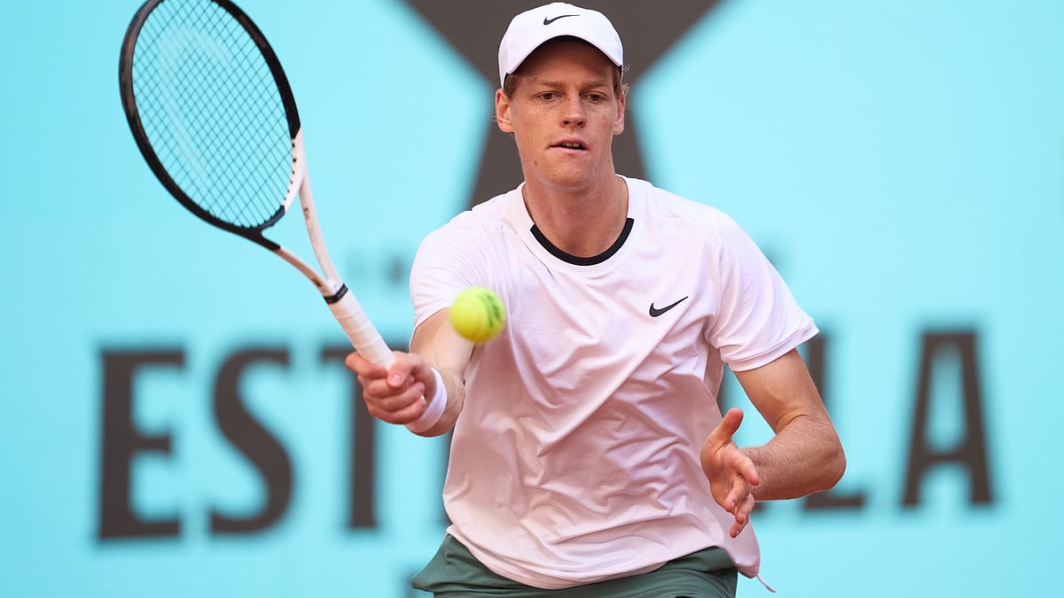 Jannik Sinner is out of the Italian Open due to a hip injury.